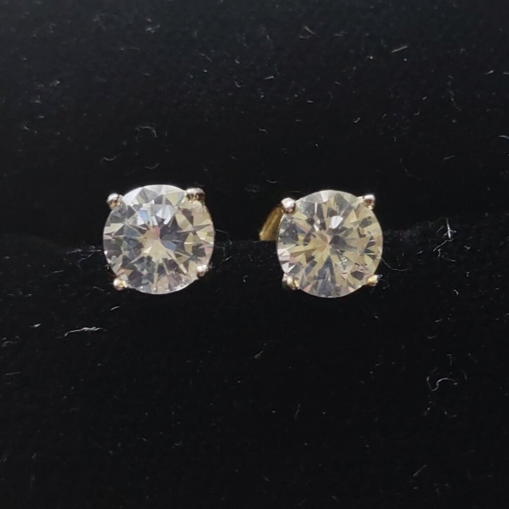 Sterling Silver - Round-Cut White CZ Gold Post Stud Earrings - 1g